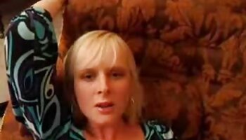 La nonne in reggicalze segretaria Alexa ingoia la sborra del suo capoLa segretaria Alexa ingoia la sborra del suo capo