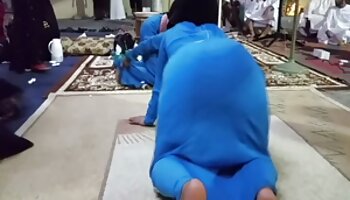 I dilettanti prendono un sacco di nonna incestuosa sborra dopo l'orgasmo dei loro fidanzati